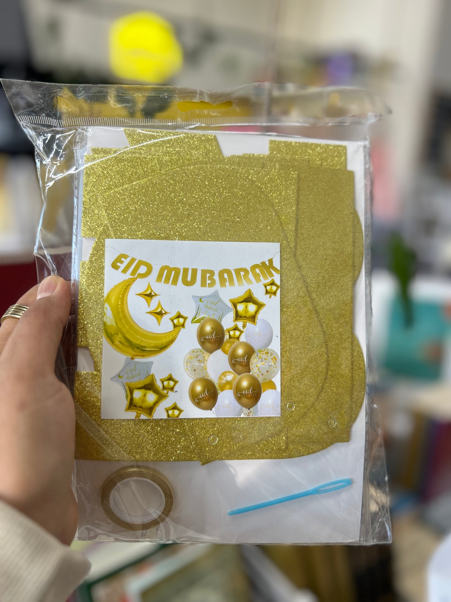 White & Gold Eid Mubarak Balloon Kit