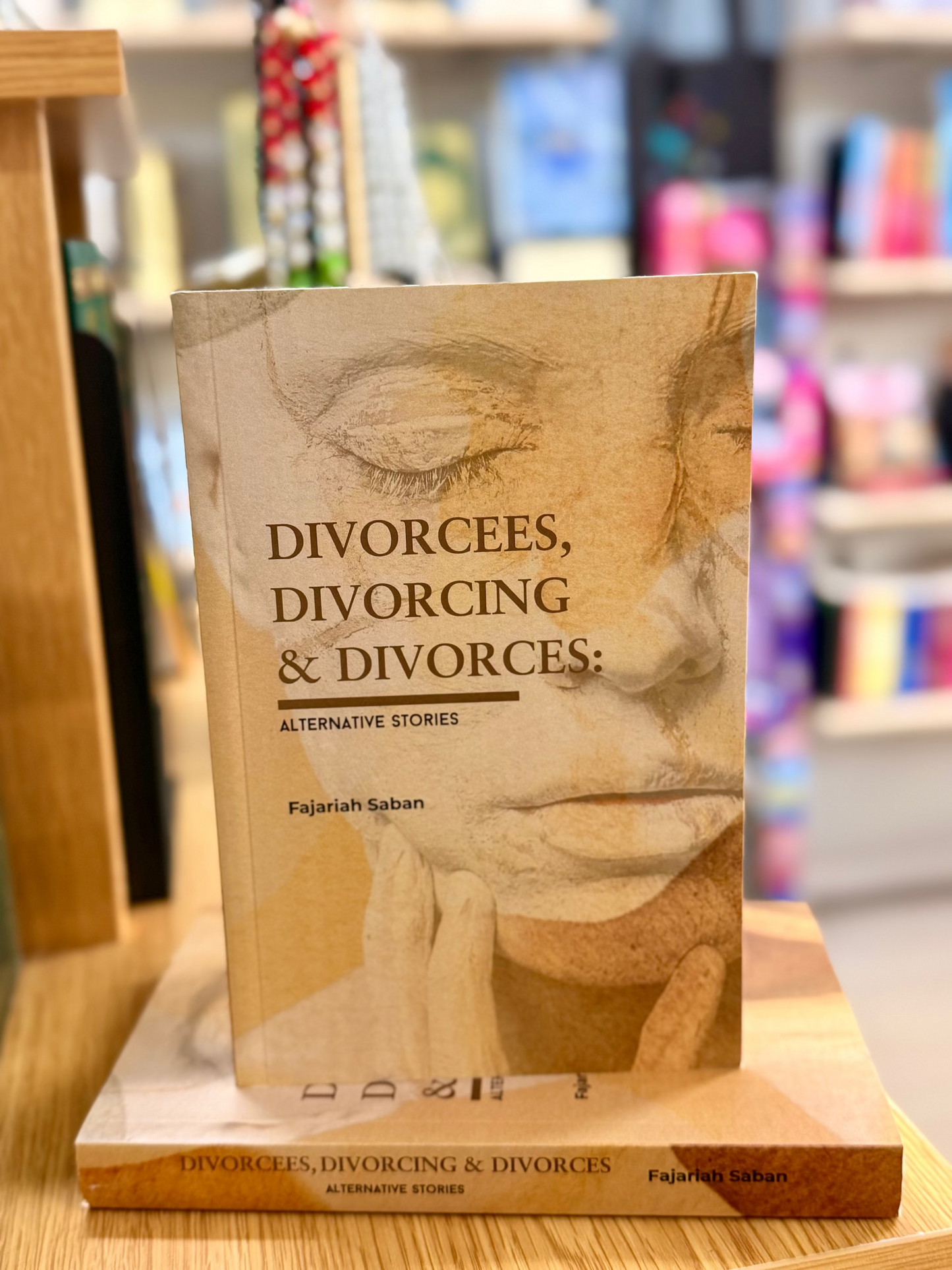 Divorcees, Divorcing & Divorces: Alternative Stories